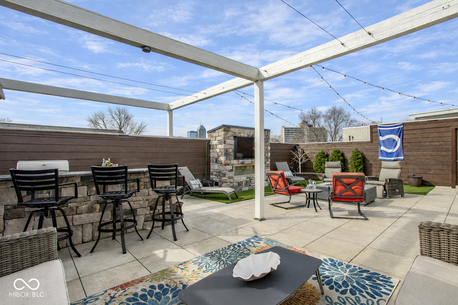 932 Broadway Street Unit: 14