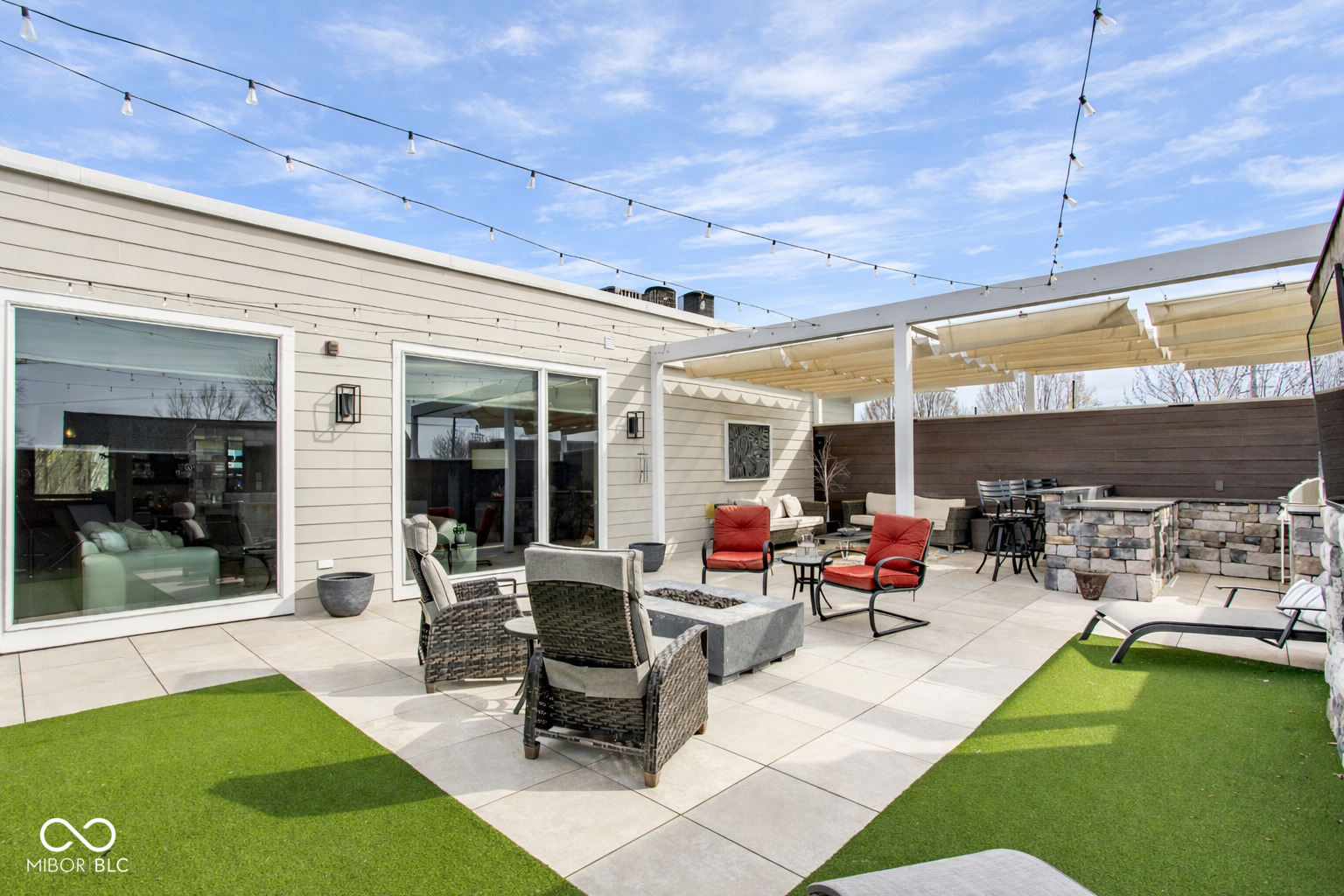 932 Broadway Street Unit: 14