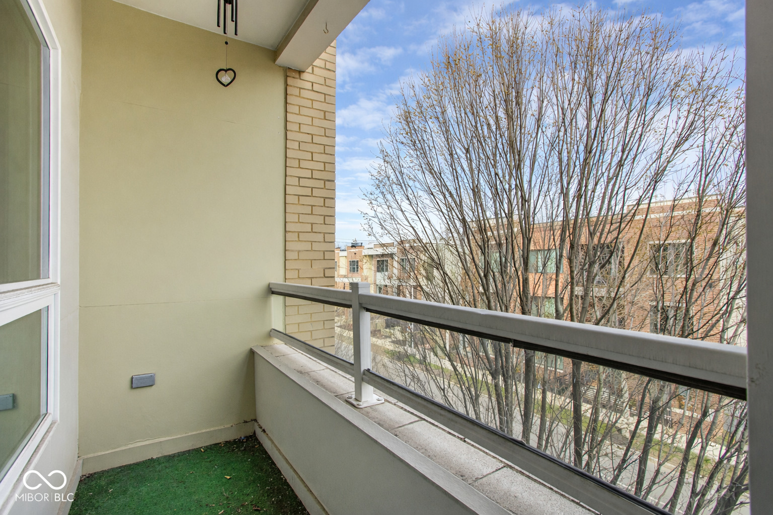 932 Broadway Street Unit: 14