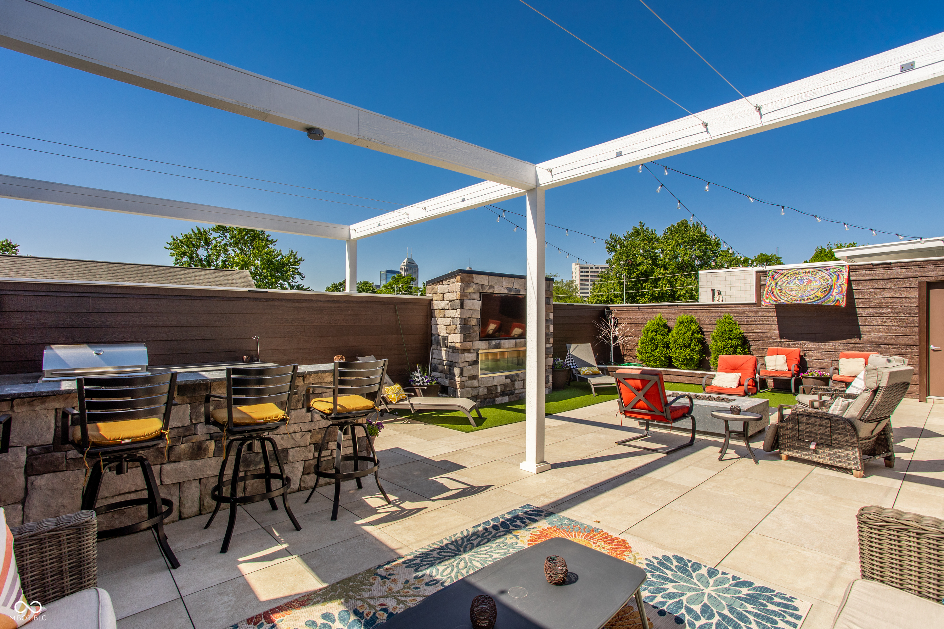 932 Broadway Street Unit: 14