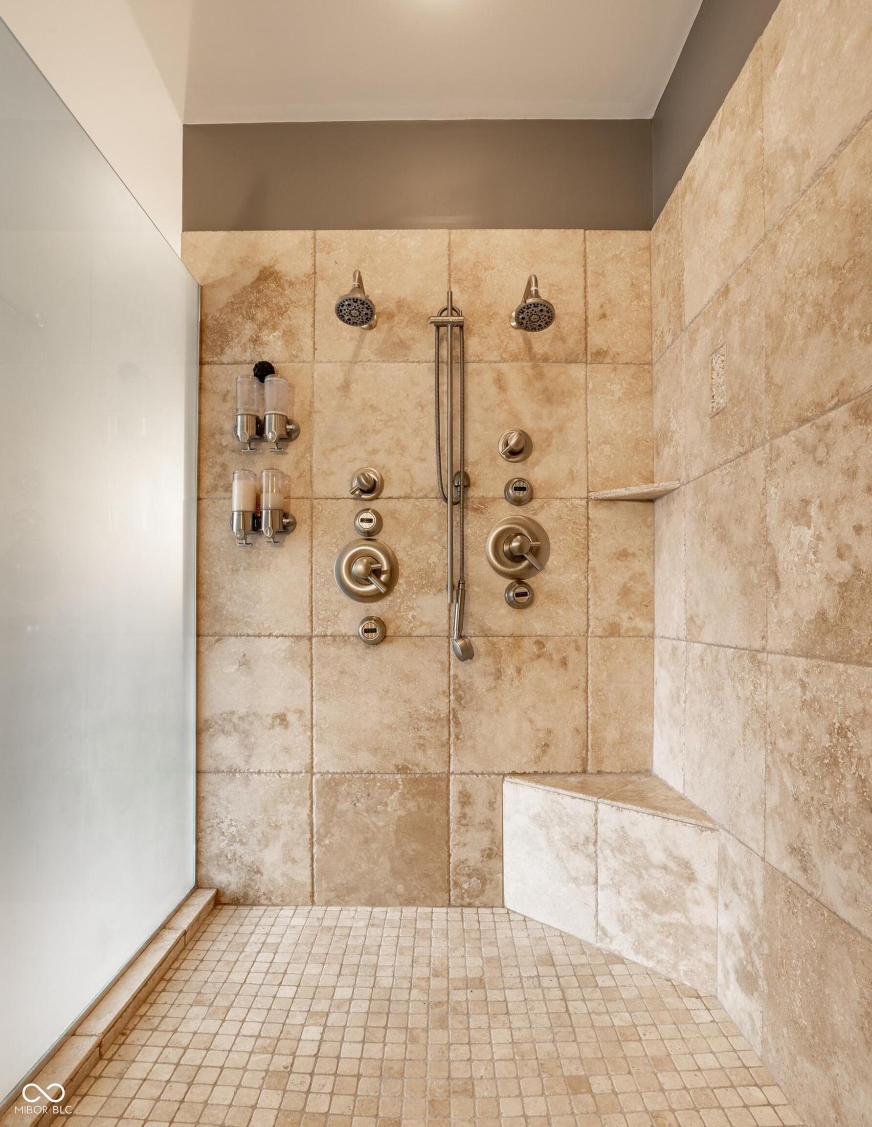 932 Broadway Street Unit: 14