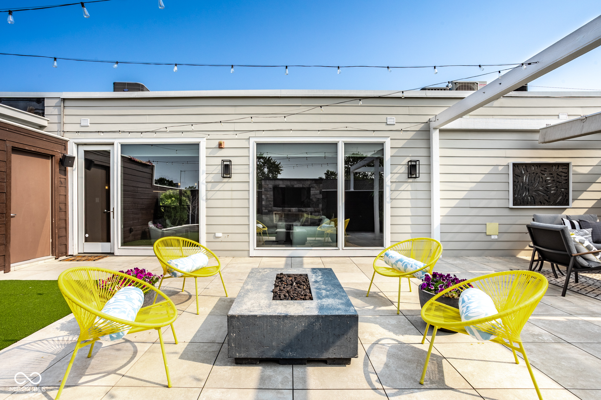 932 Broadway Street Unit: 14