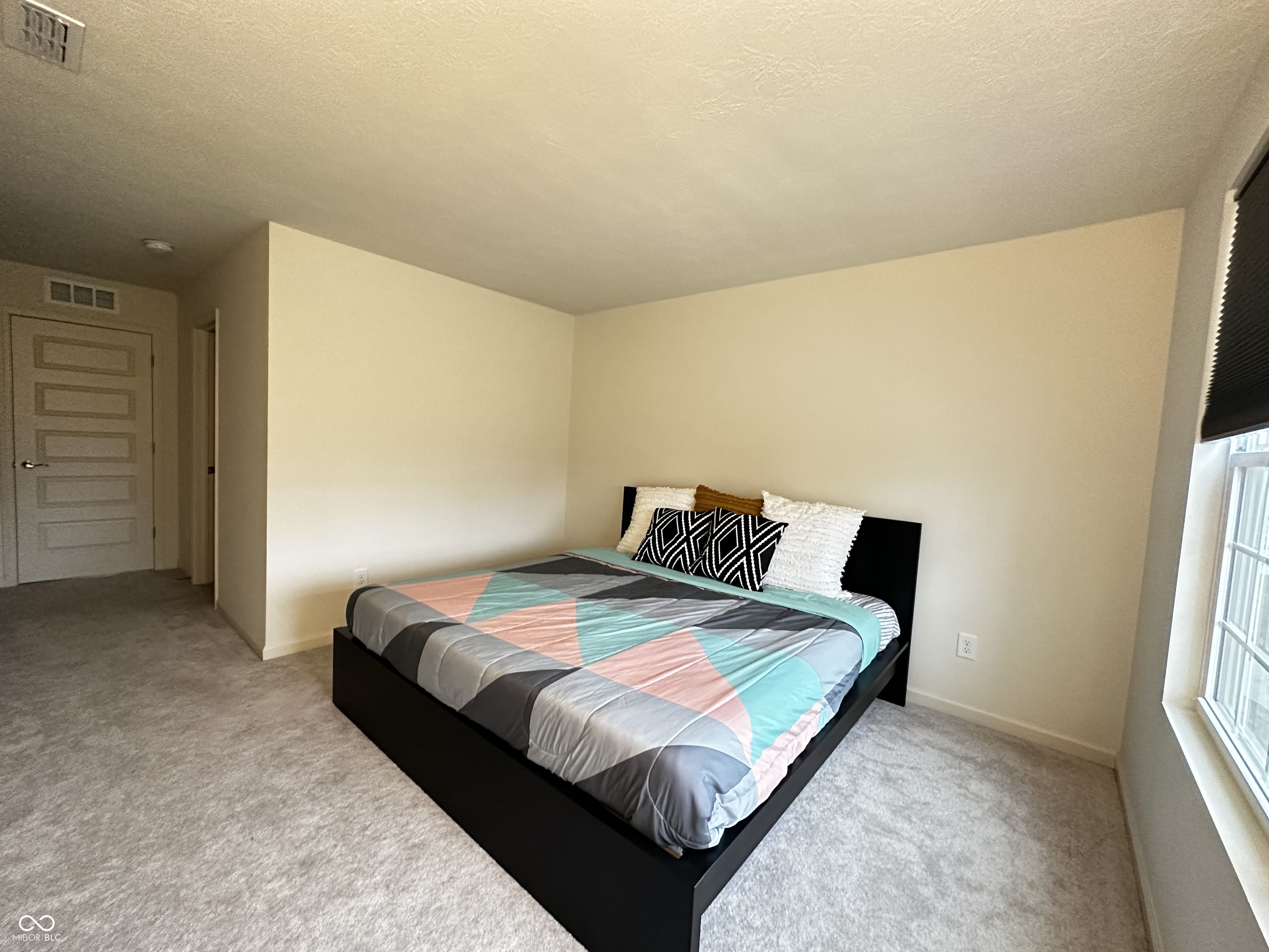 6083 Flagler Lane