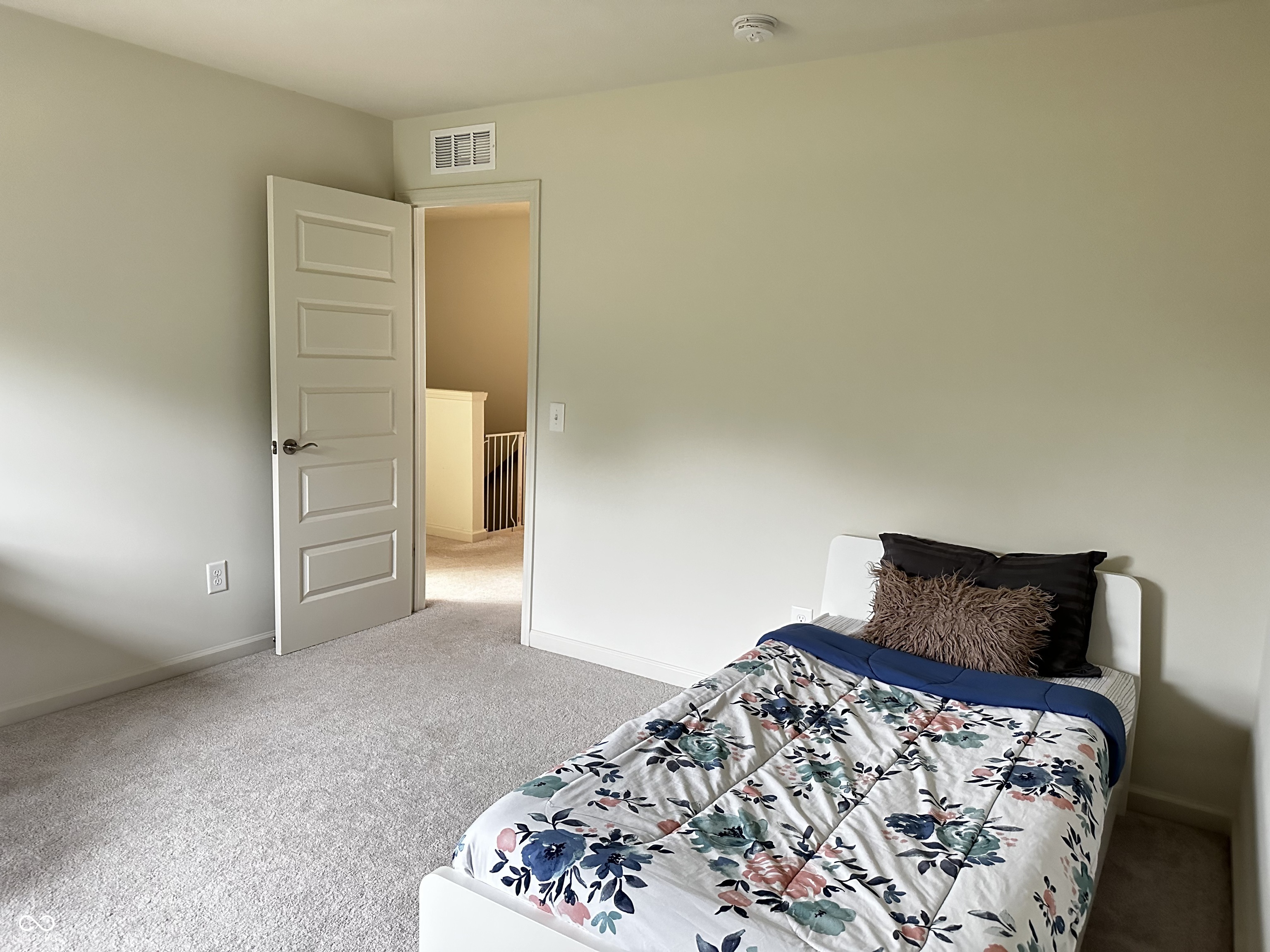 6083 Flagler Lane