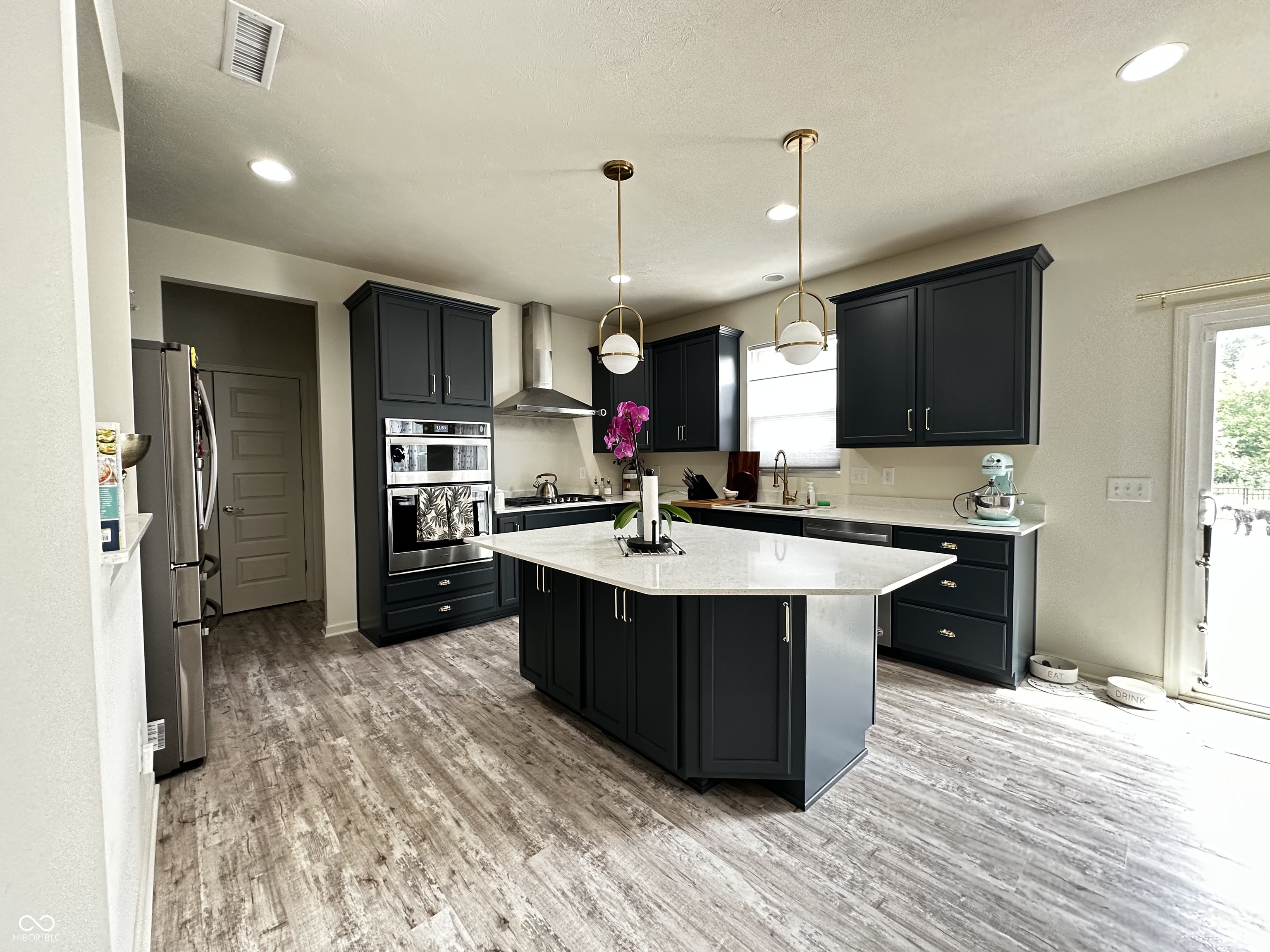 6083 Flagler Lane