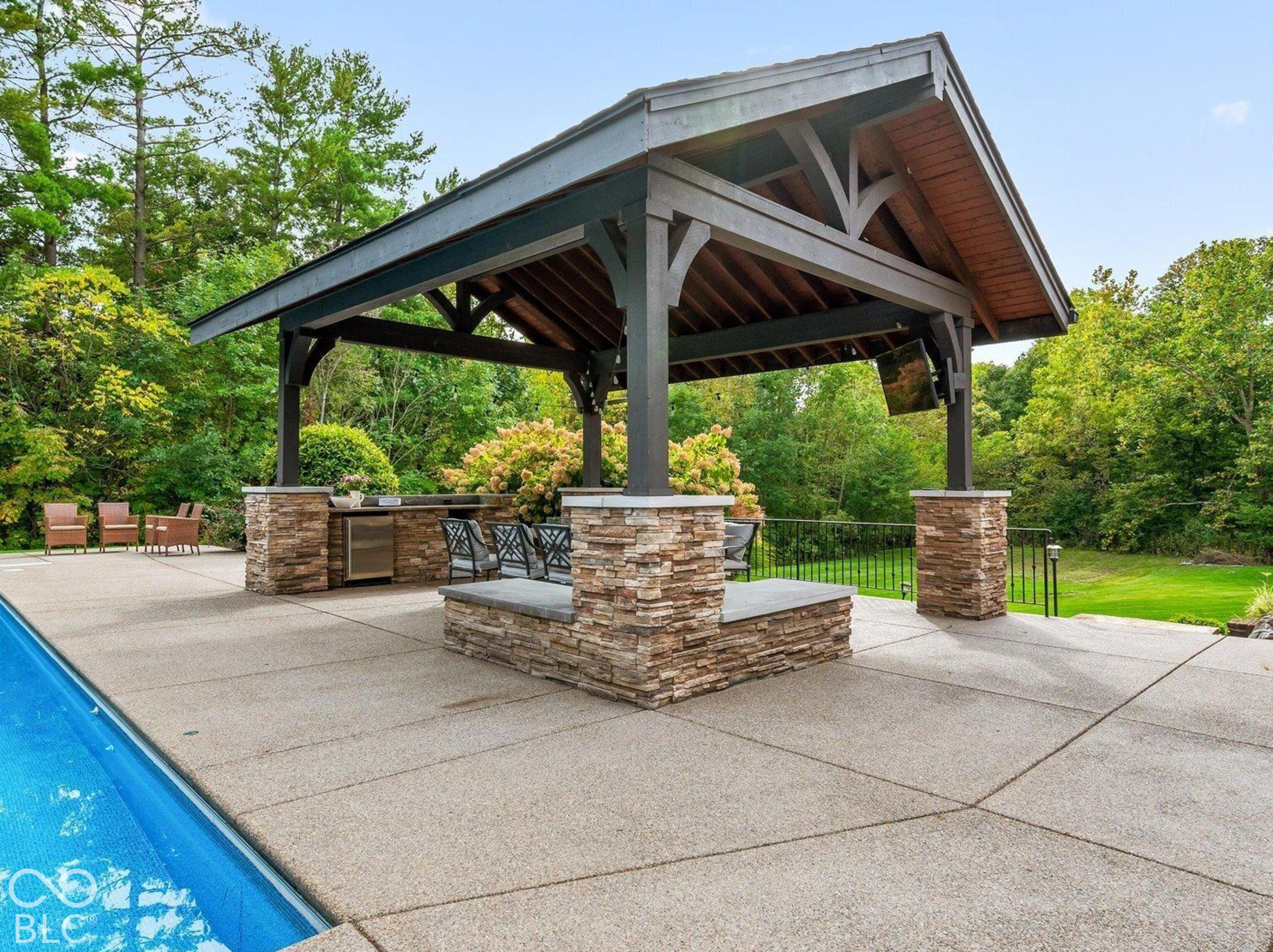 11624 Willow Springs Drive