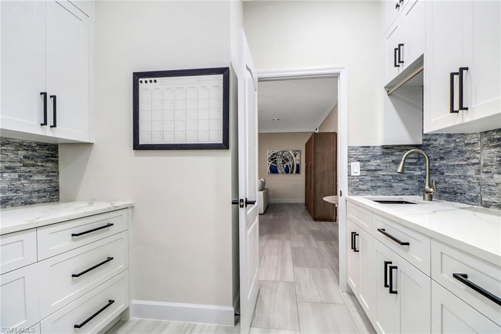 9520 Silver Palmetto CT