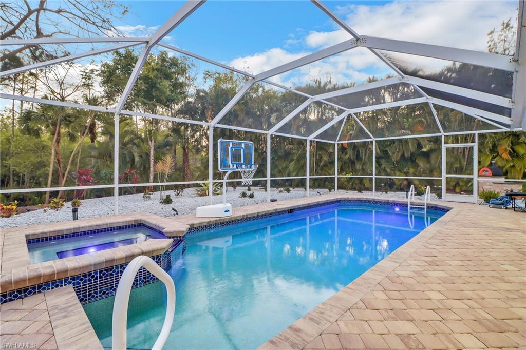 9520 Silver Palmetto CT
