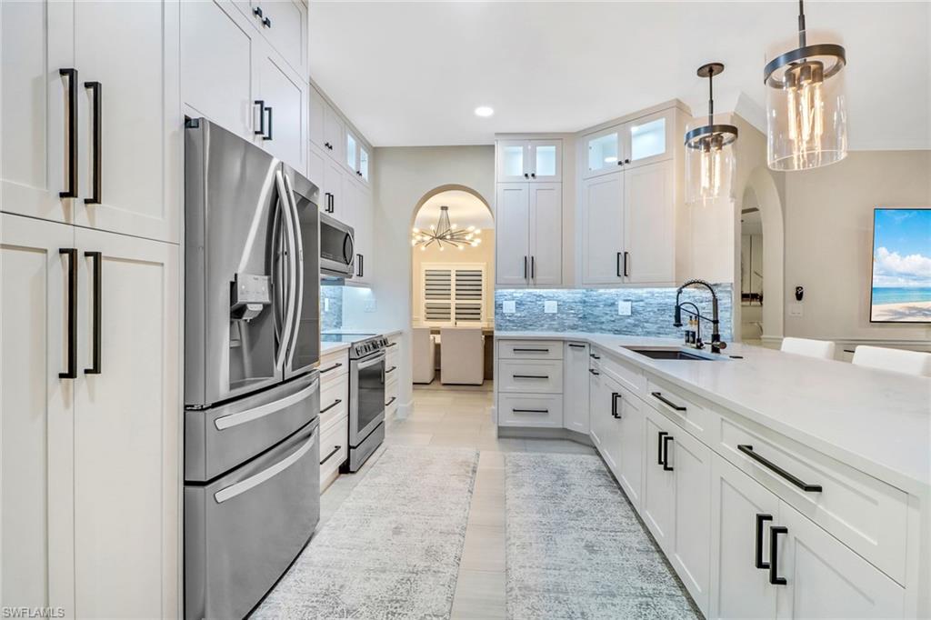 9520 Silver Palmetto CT