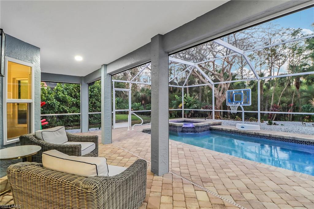 9520 Silver Palmetto CT