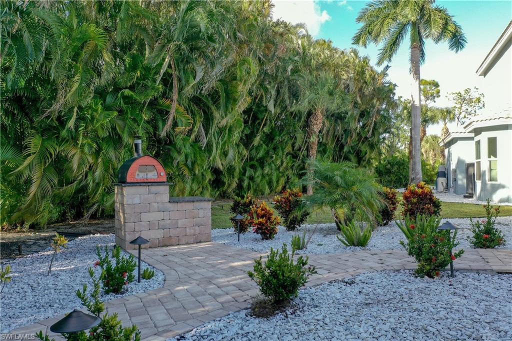 9520 Silver Palmetto CT