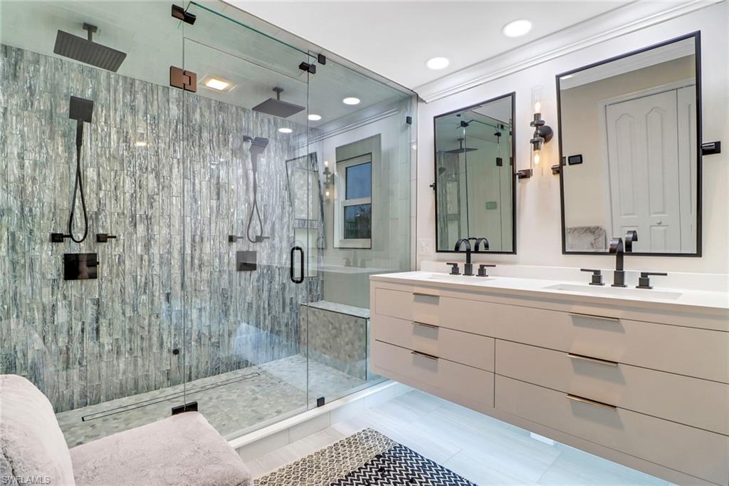 9520 Silver Palmetto CT