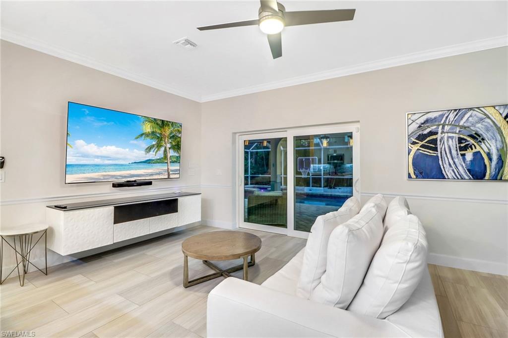 9520 Silver Palmetto CT