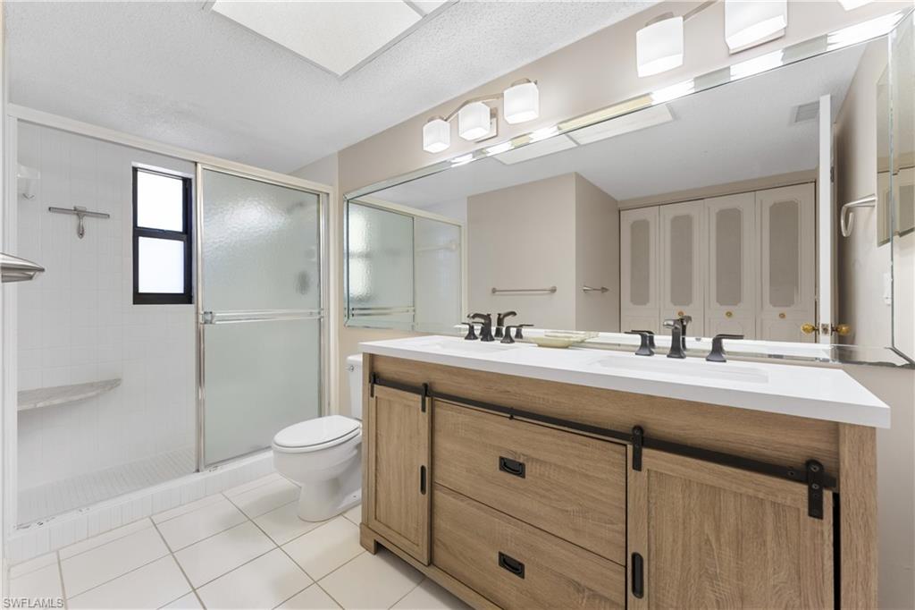 6612 Estero BLVD Unit: PH2