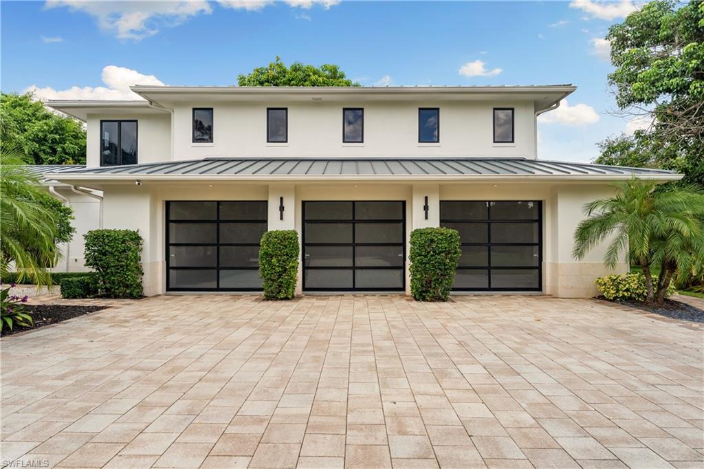 233 Ridge DR