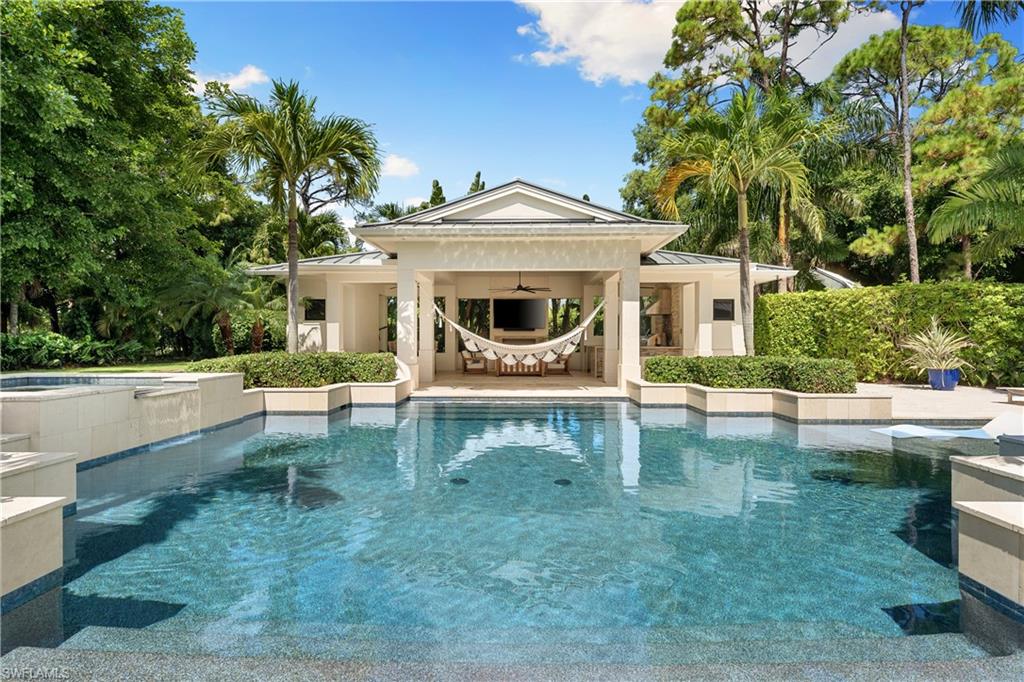 233 Ridge DR