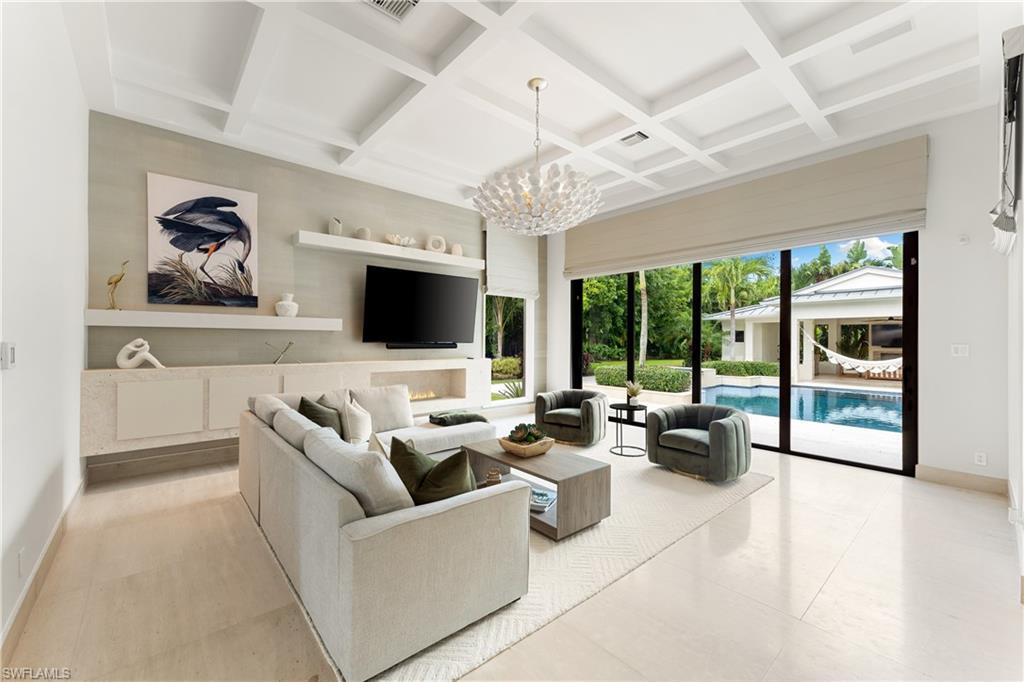 233 Ridge DR