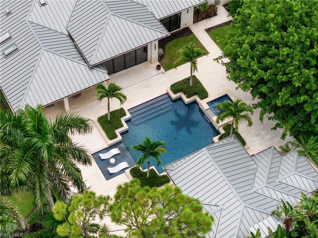 233 Ridge DR