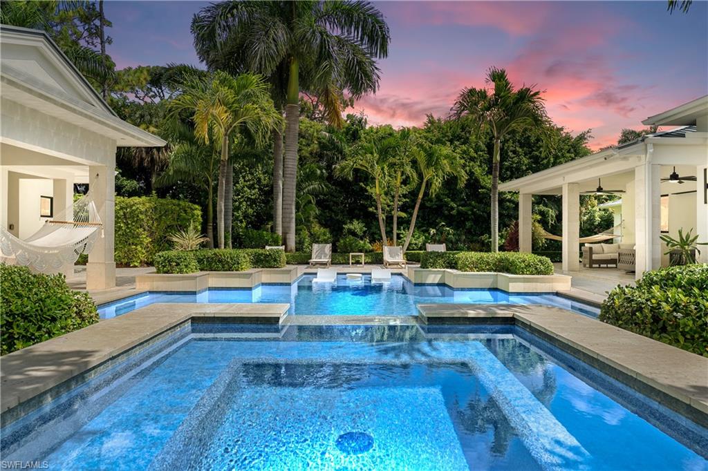 233 Ridge DR