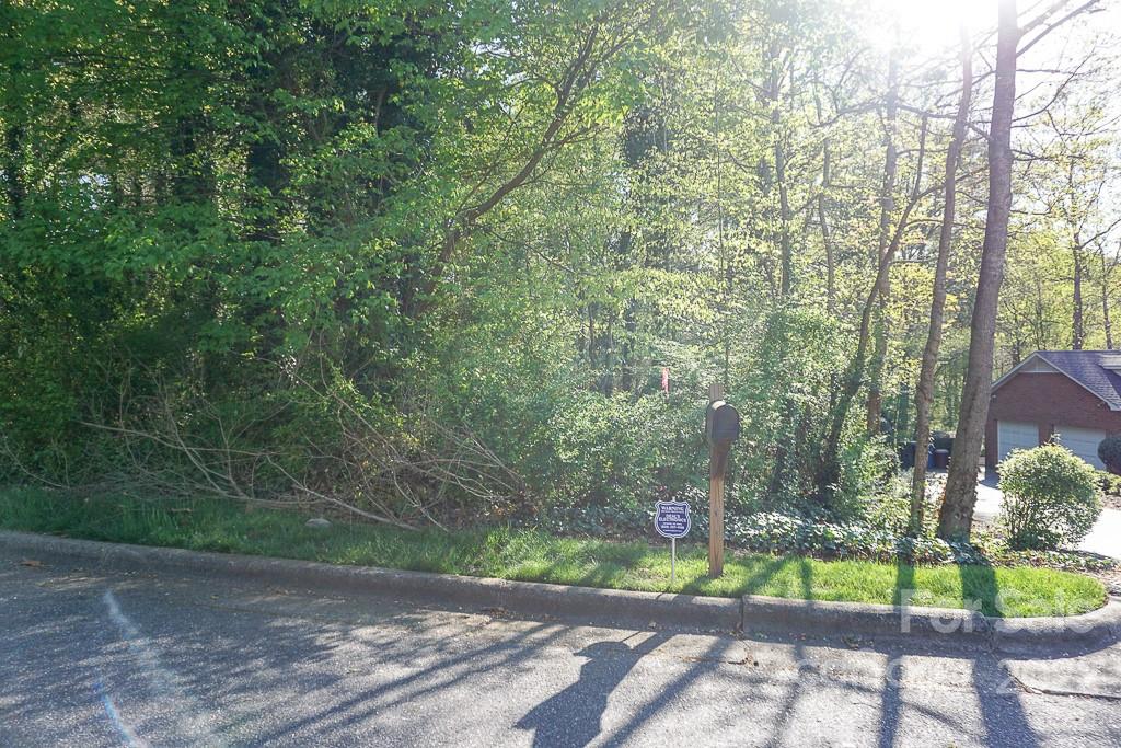 000 18th Avenue Court NW