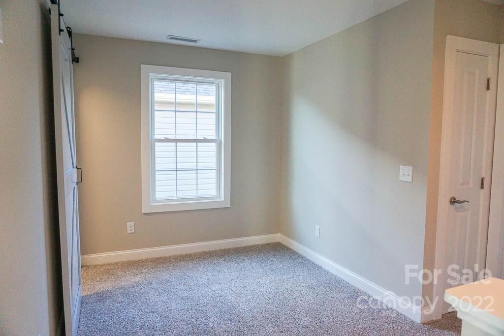 2514 Snow Creek Road NE