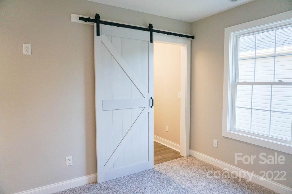 2514 Snow Creek Road NE