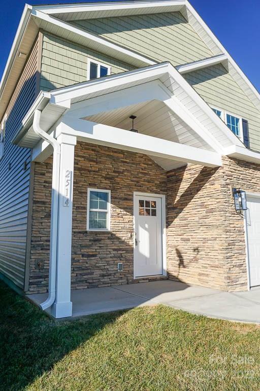 2514 Snow Creek Road NE