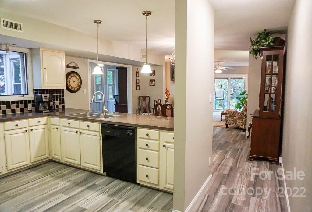 603 29th Avenue NE Unit: 154