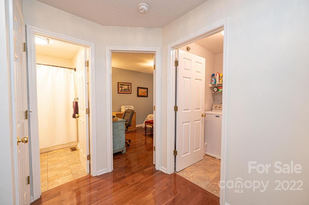 2217 6th Street NW Unit: 9