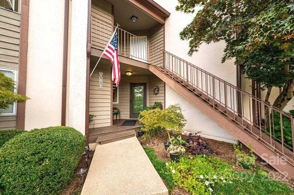 2217 6th Street NW Unit: 9