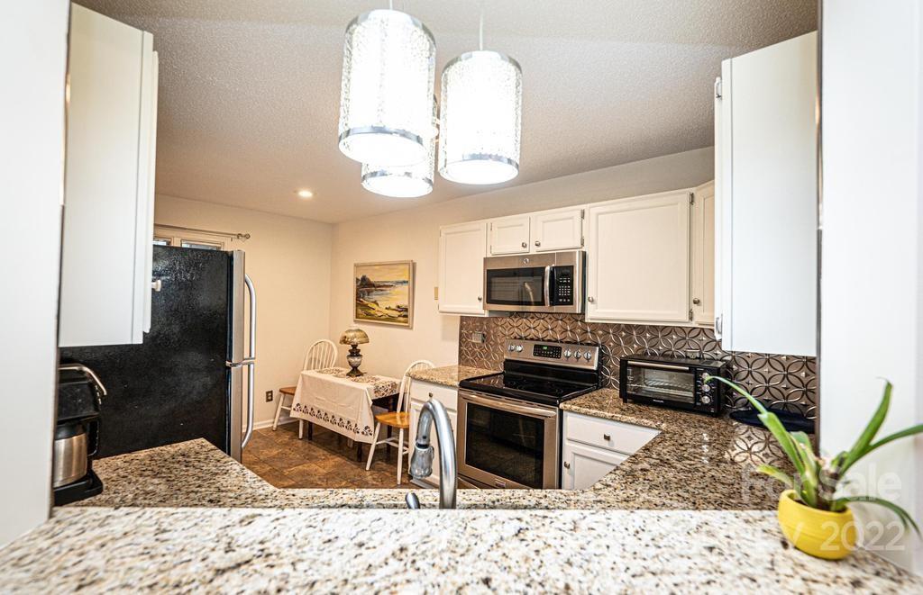 2217 6th Street NW Unit: 9