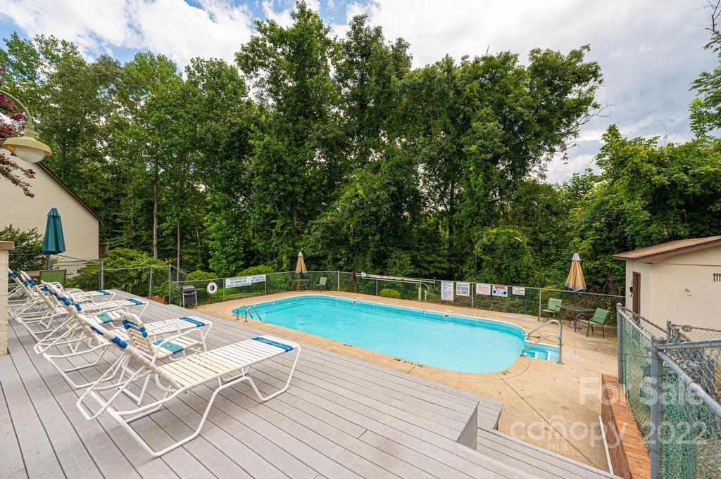 2217 6th Street NW Unit: 9