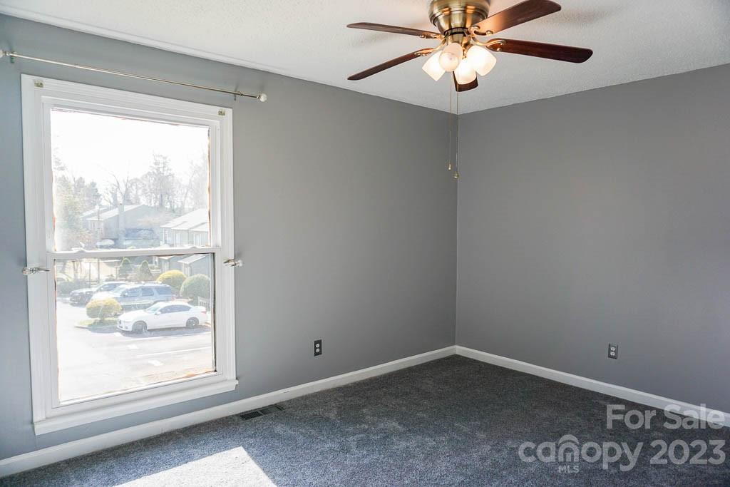 4340 North Center Street Unit: 405