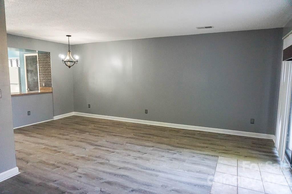 4340 North Center Street Unit: 405