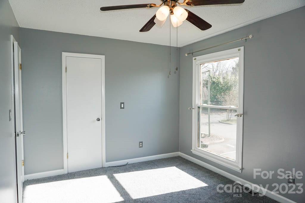 4340 North Center Street Unit: 405