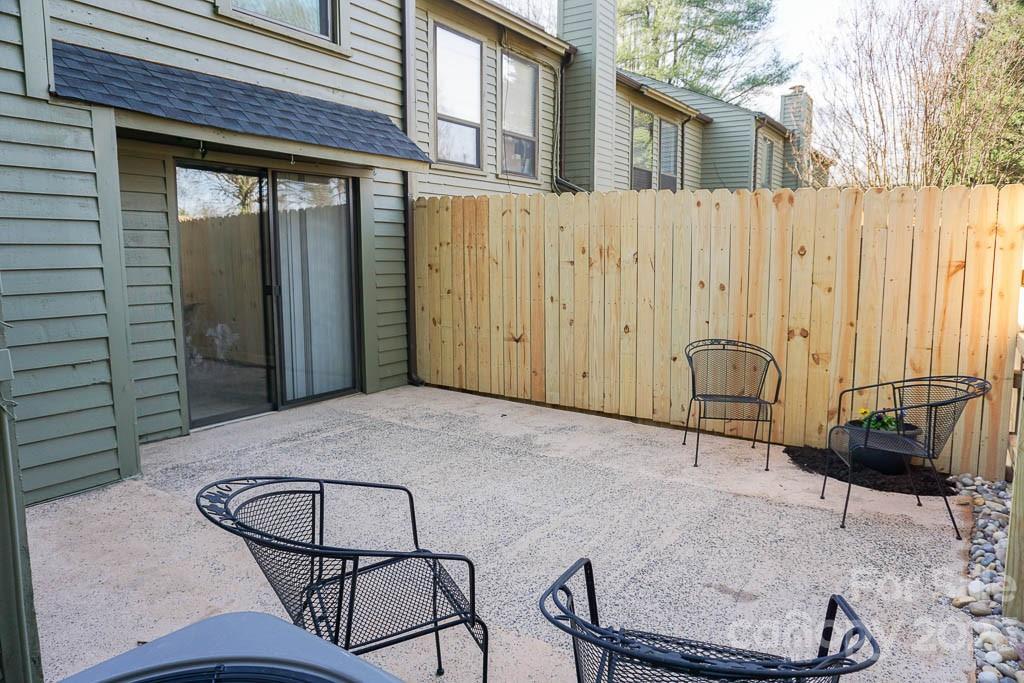 4340 North Center Street Unit: 405