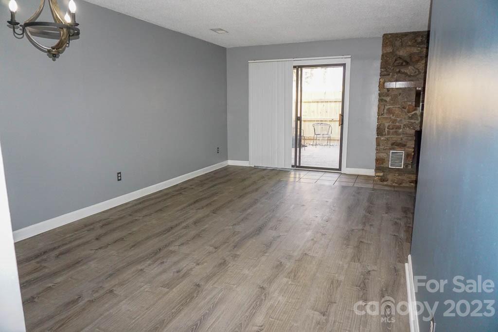 4340 North Center Street Unit: 405