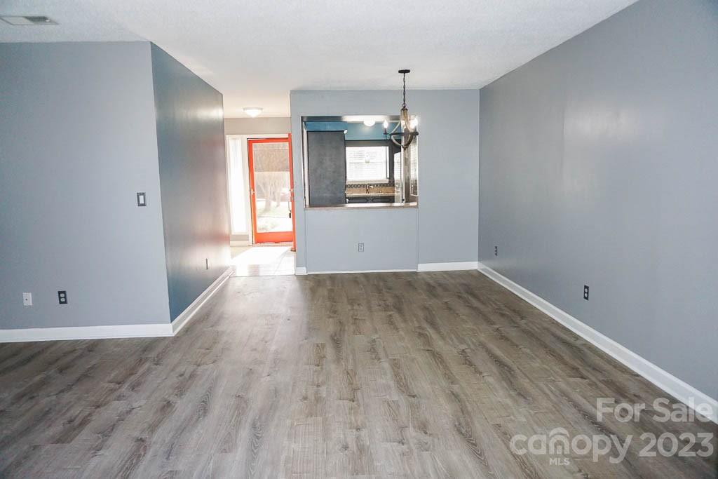 4340 North Center Street Unit: 405