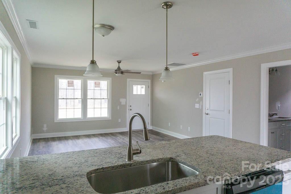 2529 Snow Creek Road NE