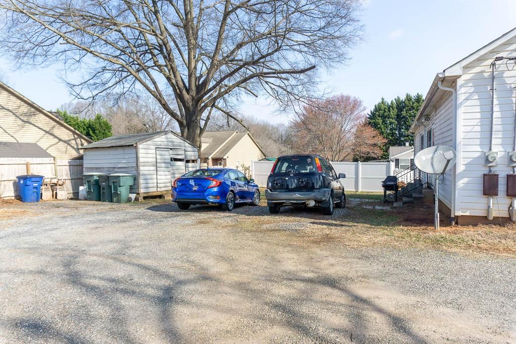 113 5th Avenue NE Unit: 113 & 115