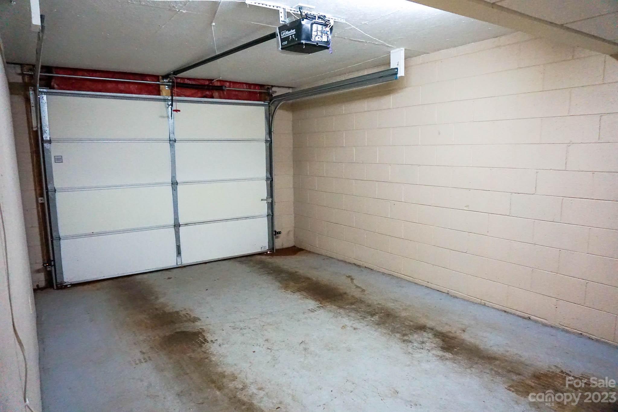 1444 Hardwood Circle