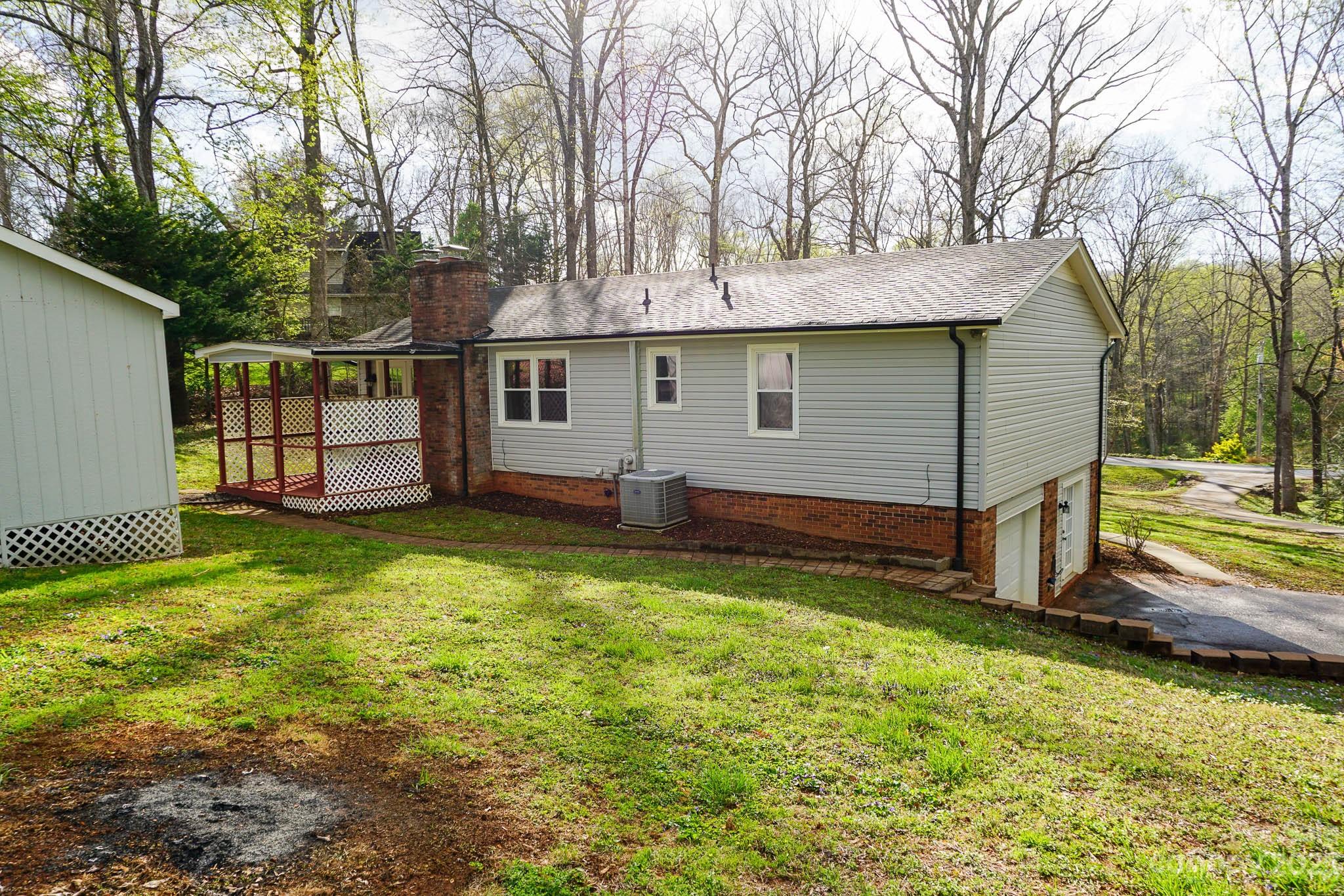 1444 Hardwood Circle