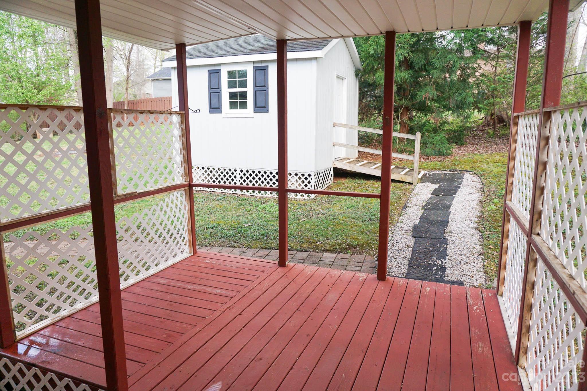 1444 Hardwood Circle