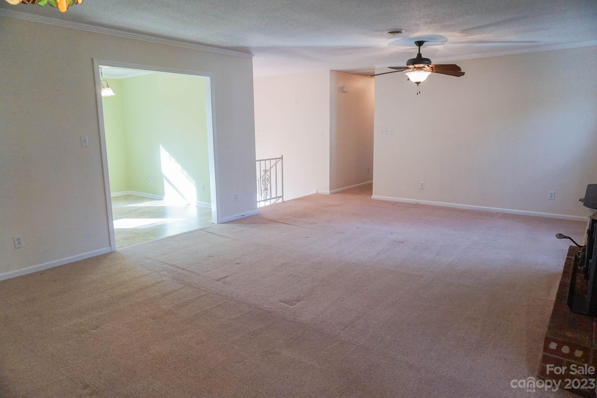 1444 Hardwood Circle