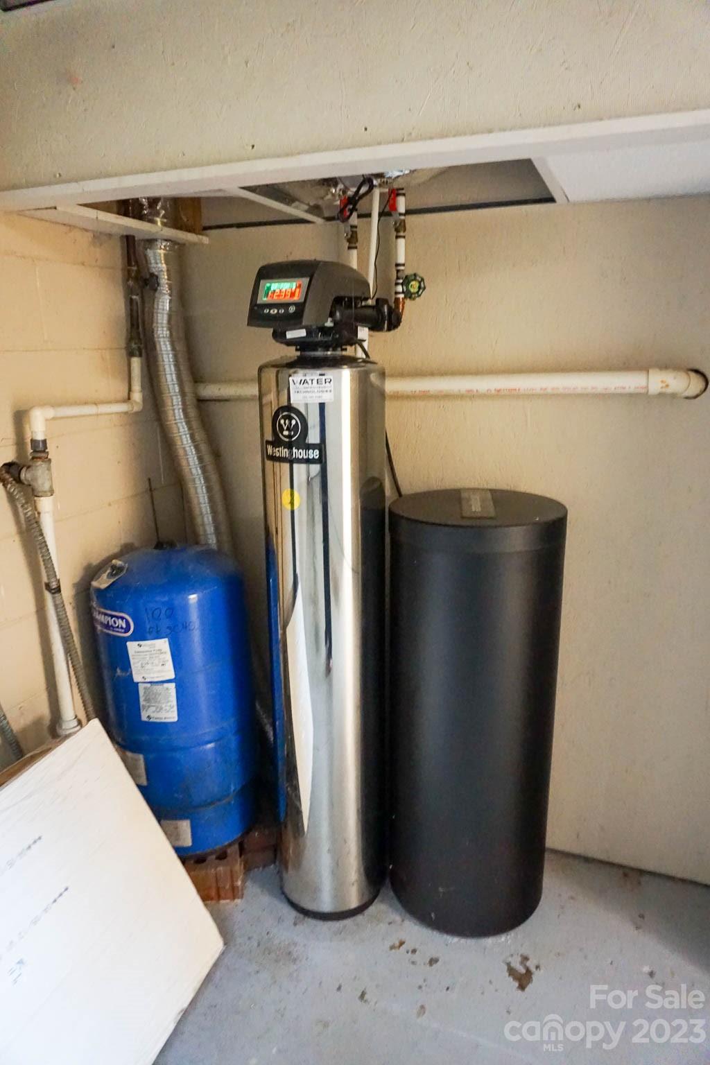 1444 Hardwood Circle