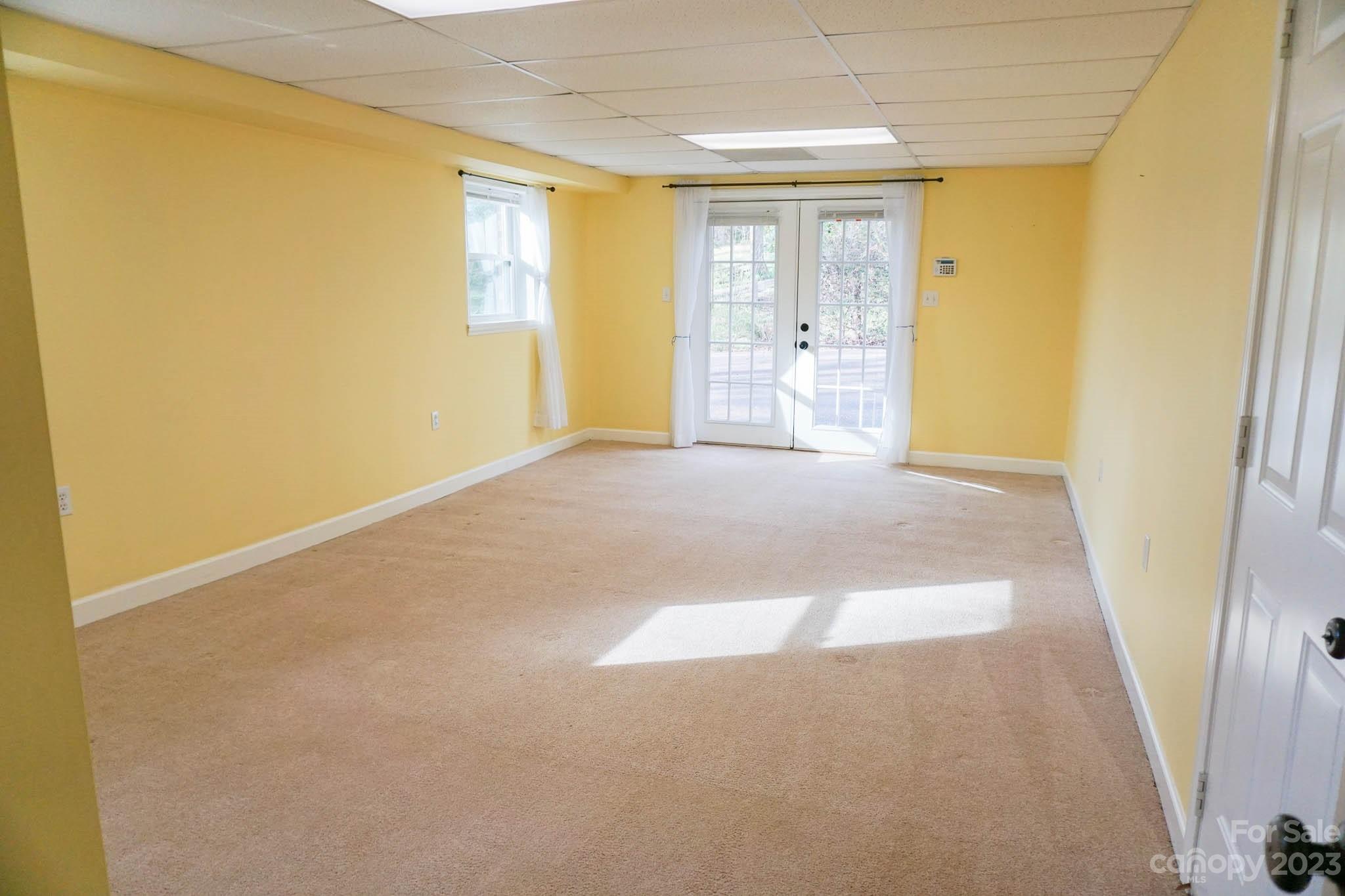 1444 Hardwood Circle