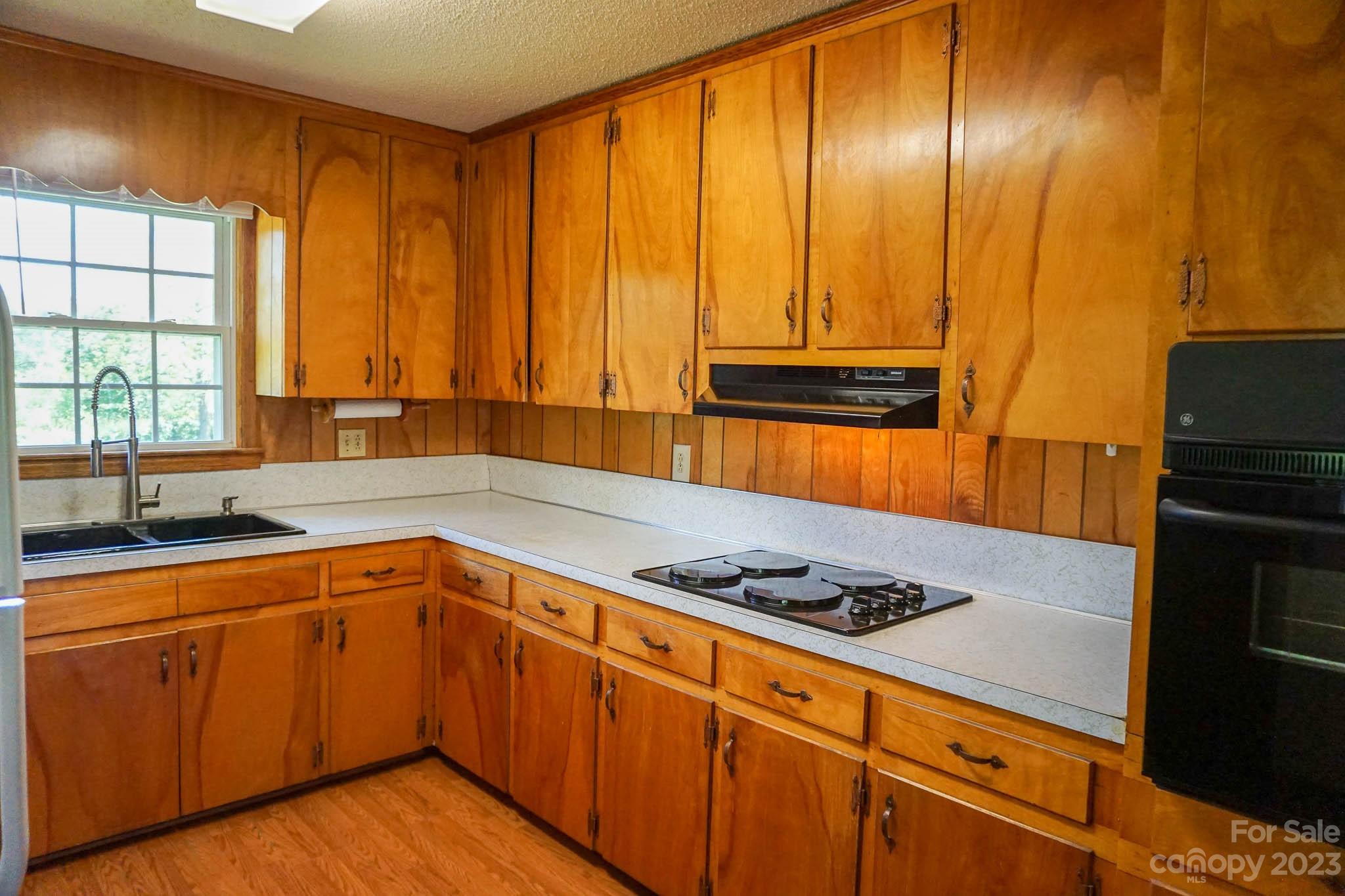 4407 E NC 10 Highway