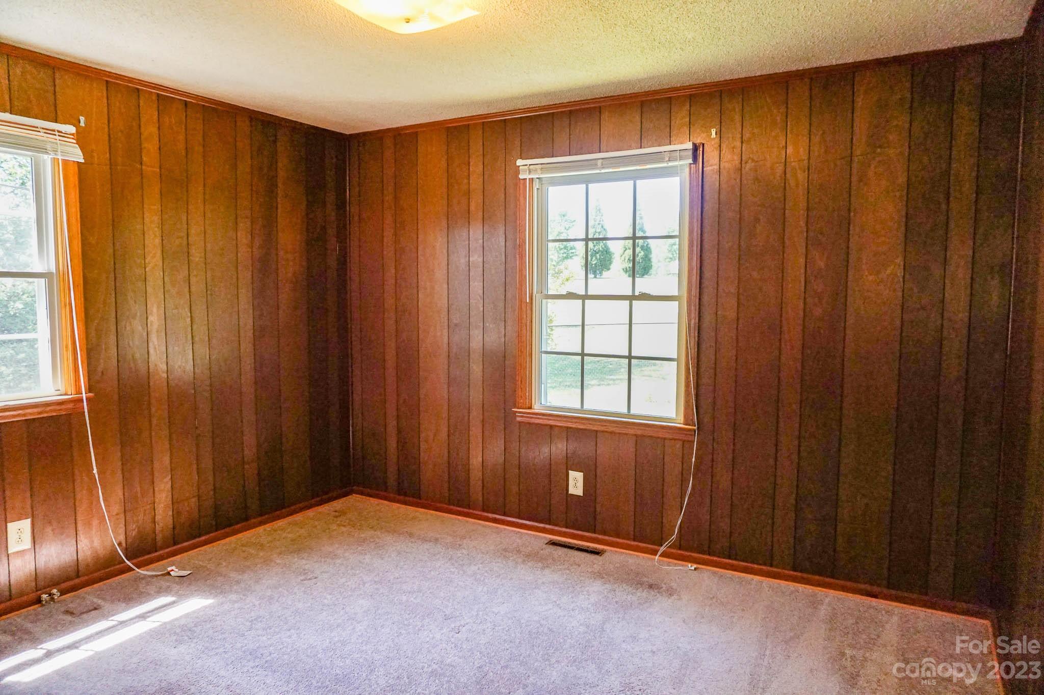 4407 E NC 10 Highway