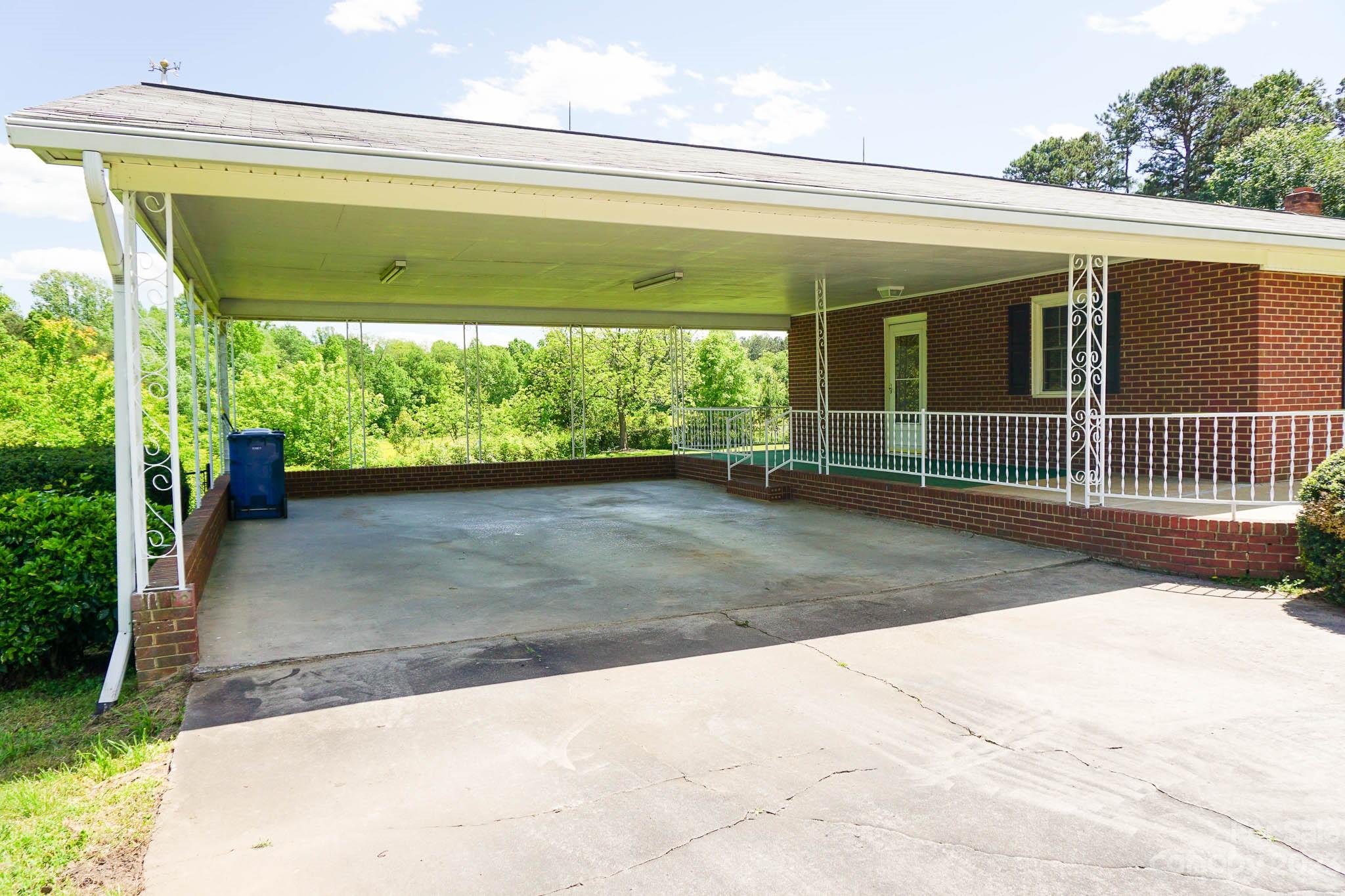 4407 E NC 10 Highway