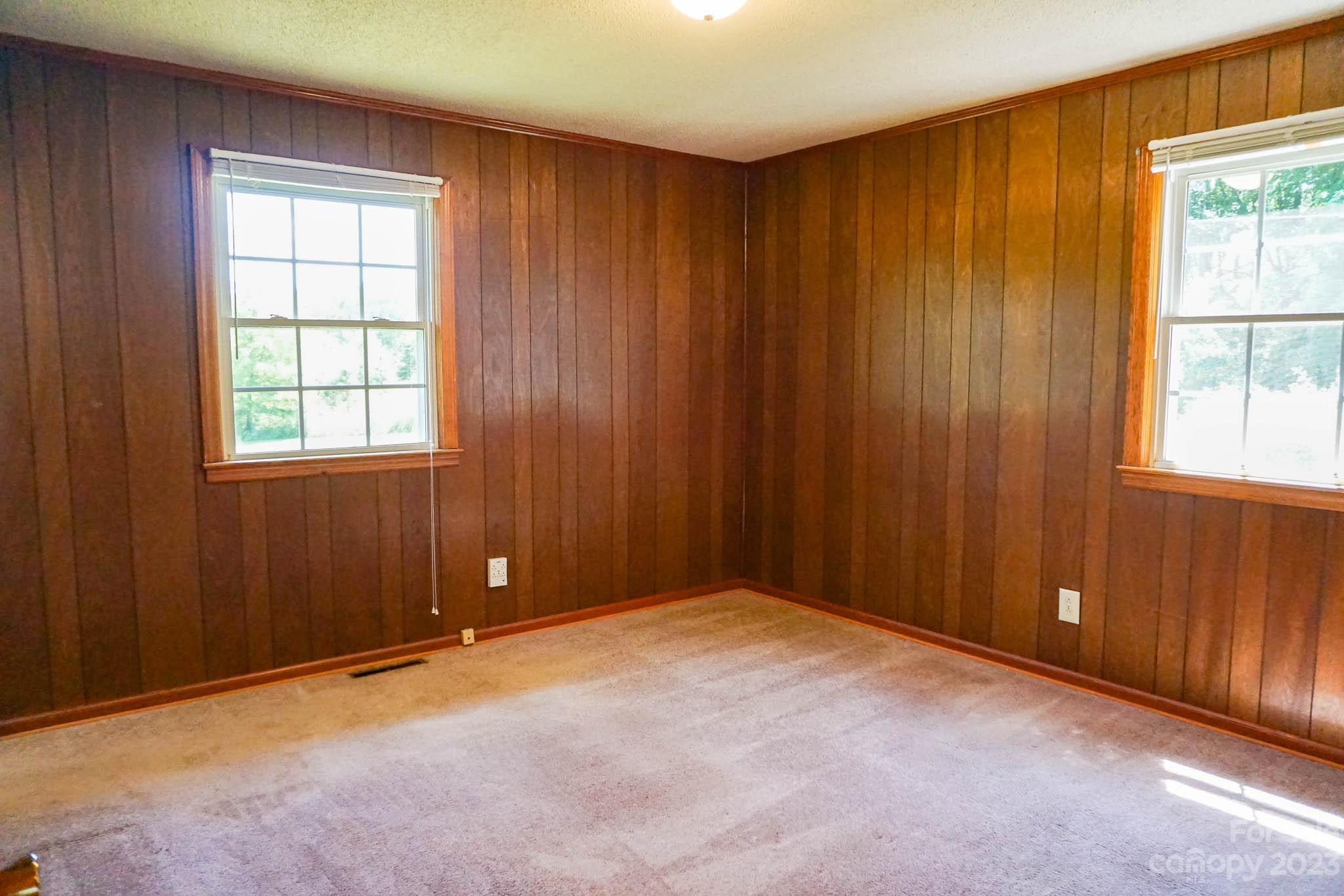 4407 E NC 10 Highway